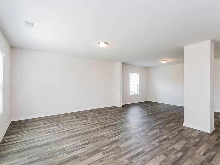 208 Saddle Brooke Trce — Photo 3
