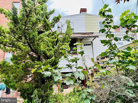5th image of 1348 N Front St