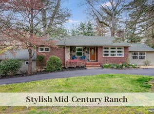 806 Rivervale Rd, River Vale, NJ 07675