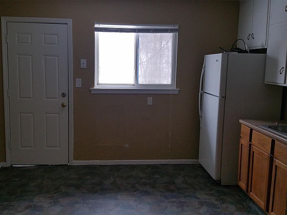 5th image of 1532 N 55th Dr APT B