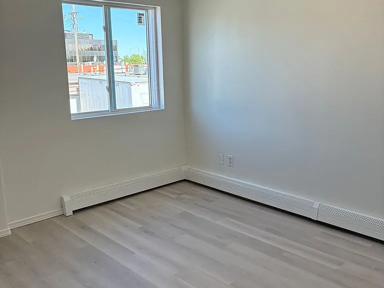 3200 Spenard Rd — Photo 20