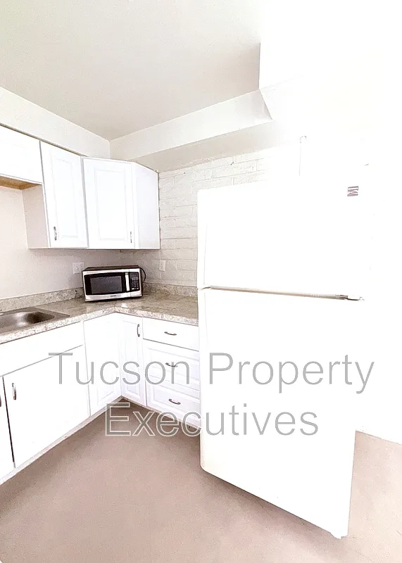 1 bed, 1.0 bath, 550 sqft, $825 — Photo 4