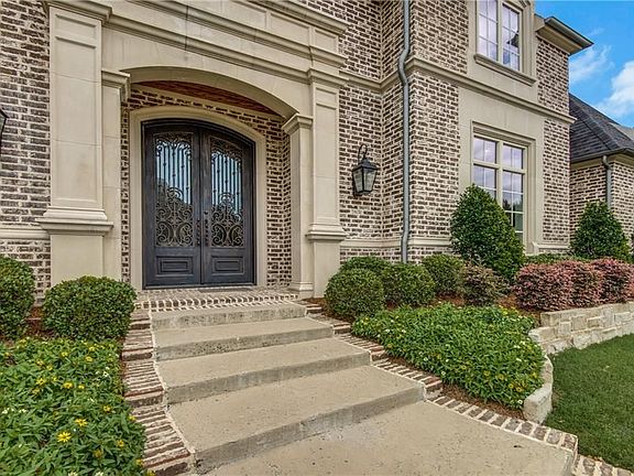4th image of 6958 Deloach Ct