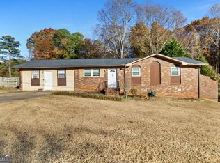 6390 Executive Dr, Winston, GA 30187