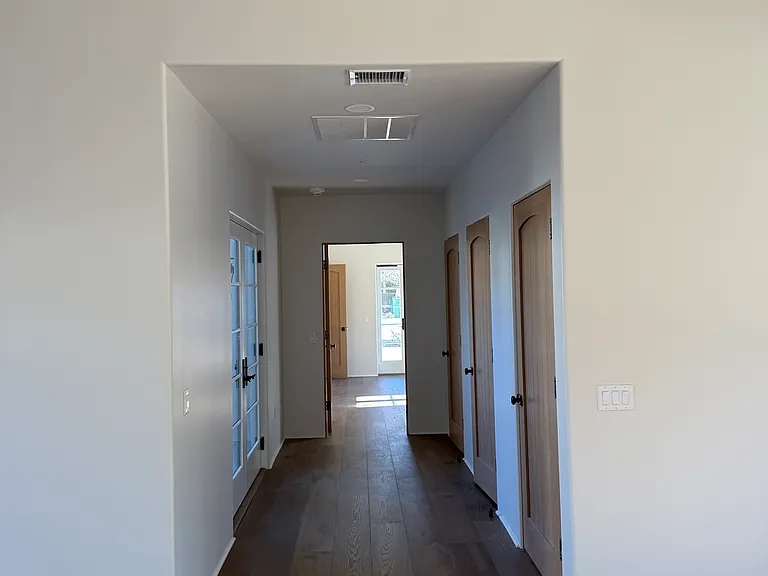 301 W Comstock Ave #1A — Photo 13