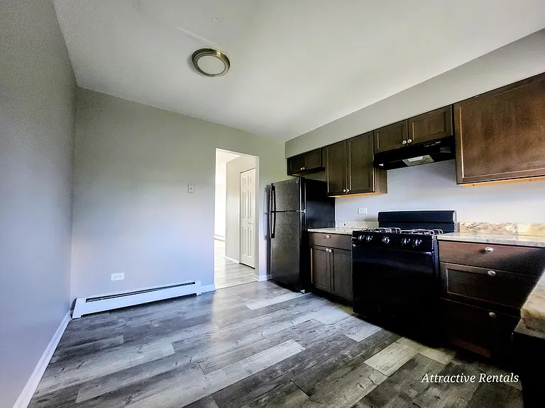 21907 Jeffrey Ave #A3 — Photo 5