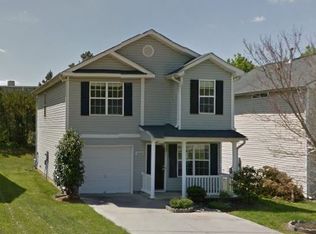 5600 Henderson Oaks Drive, Charlotte, NC 28269