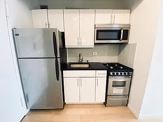 Rented by RELO REDAC INC.