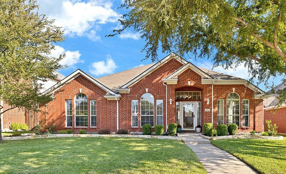 1st image of 6004 Vineyard Ln