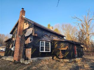 582 Fostertown Rd, Newburgh, NY 12550