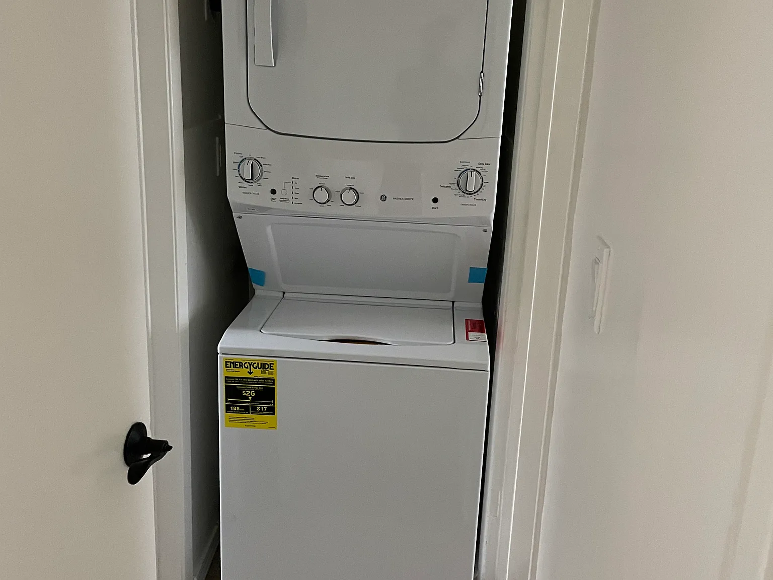 1 bed, 550 sqft, $2,100 — Photo 3