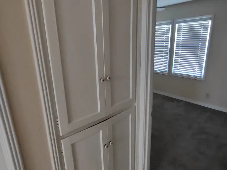 1460 Oxford Way — Photo 64