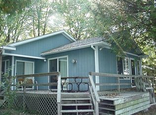 7056 Anscer Rd, Traverse City, MI 49684