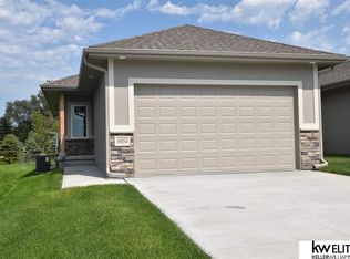 16054 C W Hadan Dr, Bennington, NE 68007
