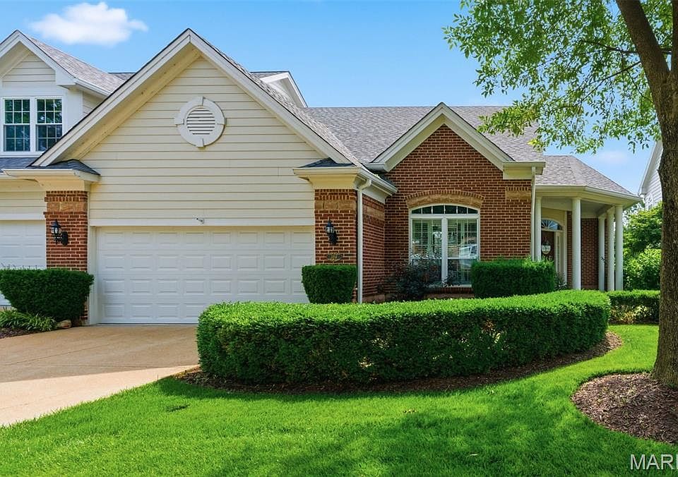 1st image of 386 Shetland Valley Ct