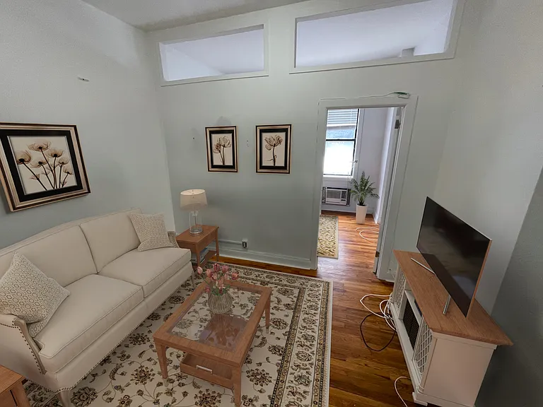 31 E 21st St #4A — Photo 3
