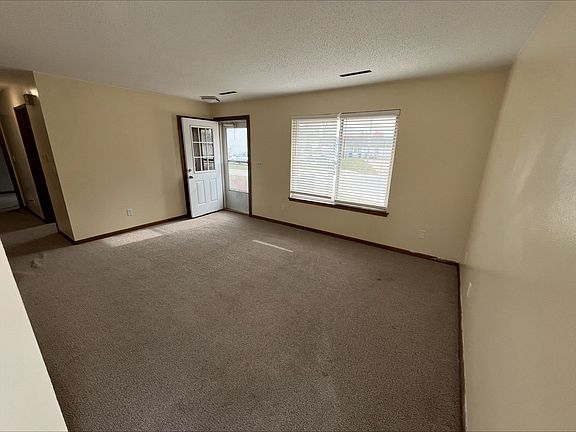 2nd image of 120 Birch Ct