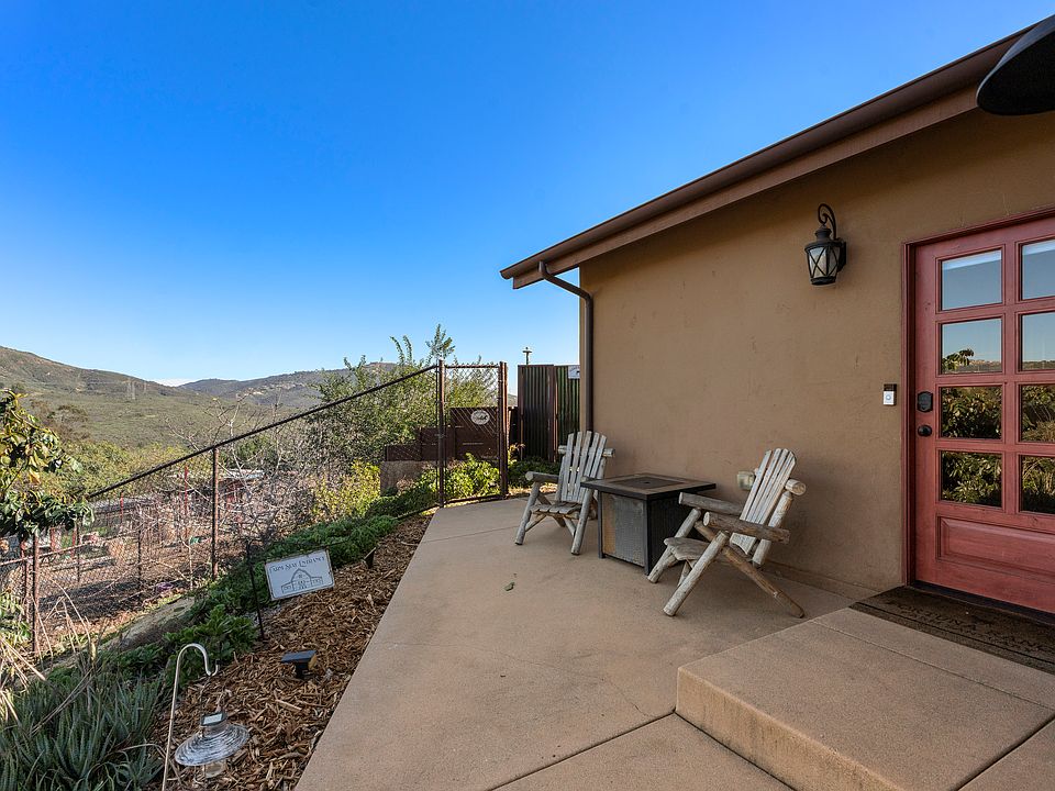 1st image of 3605 1/2 Fortuna Ranch Rd