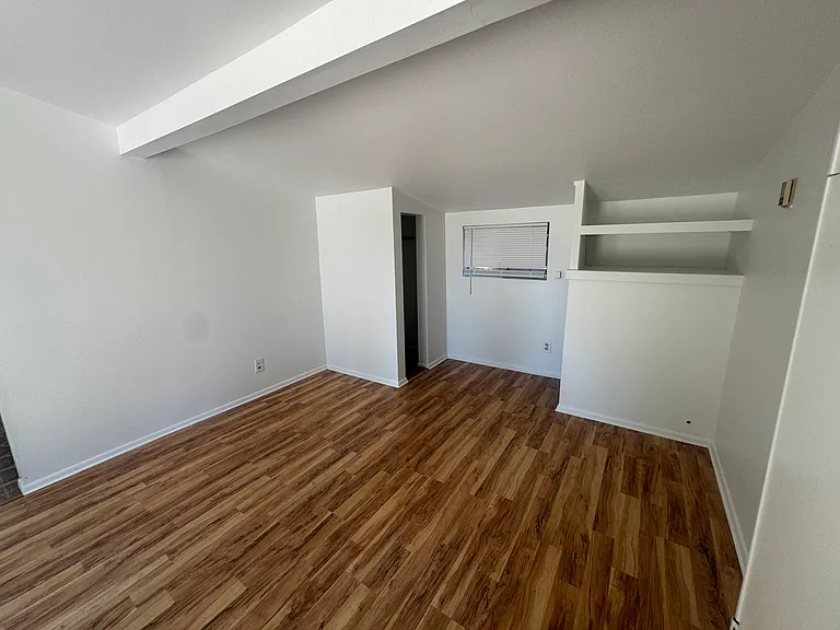 5600 Cascabel Rd #A — Photo 7
