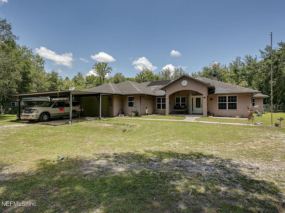 1st image of 240 LYNNE Drive