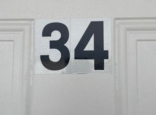 162 E Race St APT 34, Kingston, TN 37763