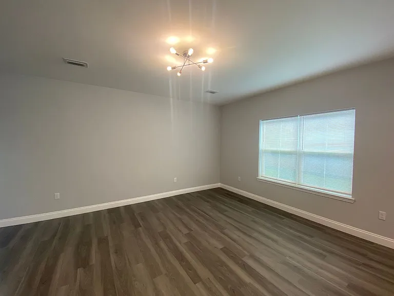 2936 Hall Ave — Photo 8