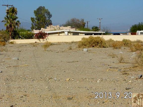 3rd image of 2576 N Marina Dr
