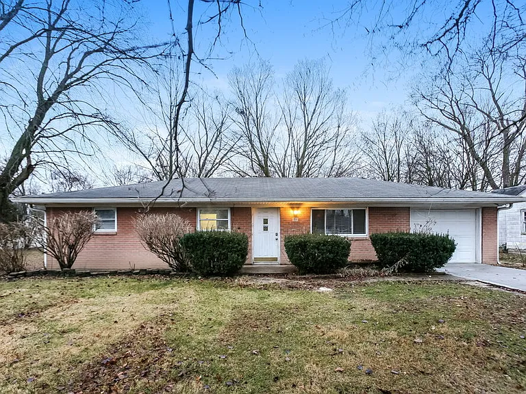 51 N Galeston Ave — Photo 1