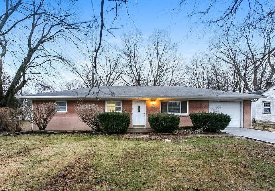 51 N Galeston Ave