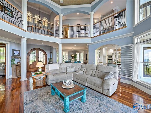 4th image of 1321 Cardessa Ln