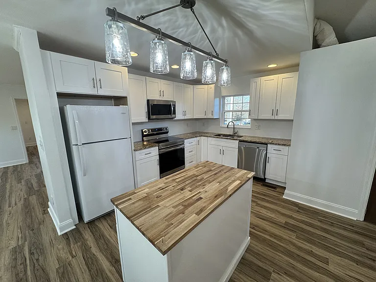 3895 Azalean Dr — Photo 14