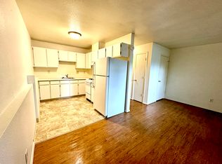 3700 Lois Dr APT 2, Anchorage, AK 99517