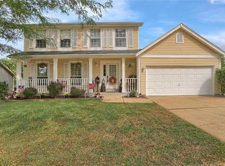 1301 Point Mariner Dr, Fenton, MO 63026