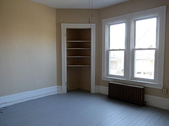 4th image of 726 Whitney Ave