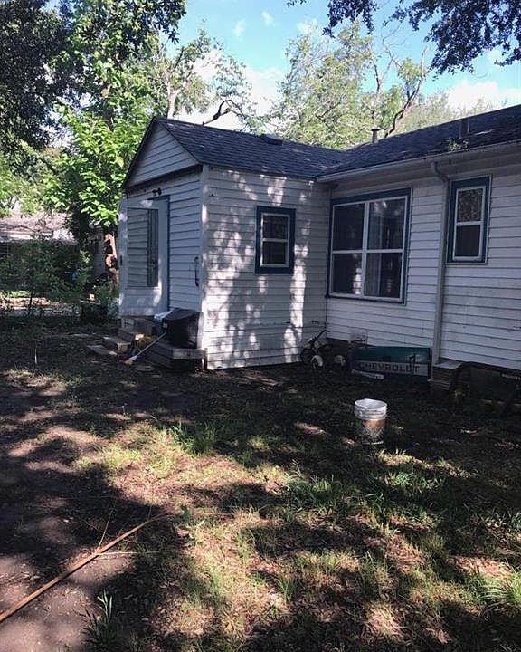 2nd image of 1312 W Saner Ave