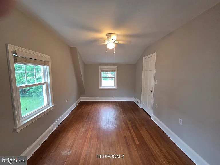 5528 Johnson Ave — Photo 10