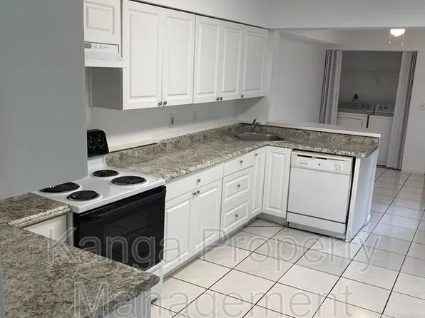 11405 NW 35th St, Pompano Beach, FL 33065