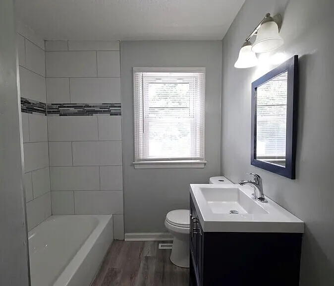 1704 S Brookside Ave — Photo 9
