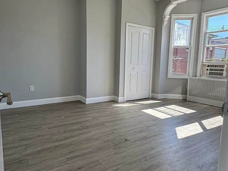 1515 Kerrigan Ave #2 — Photo 11