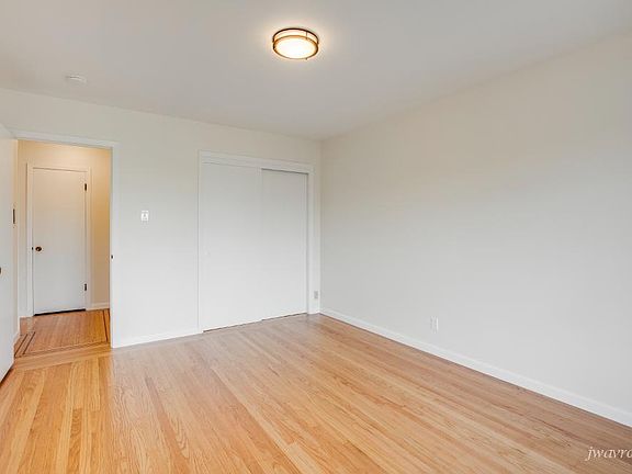 5th image of 1731 Chestnut St #K1