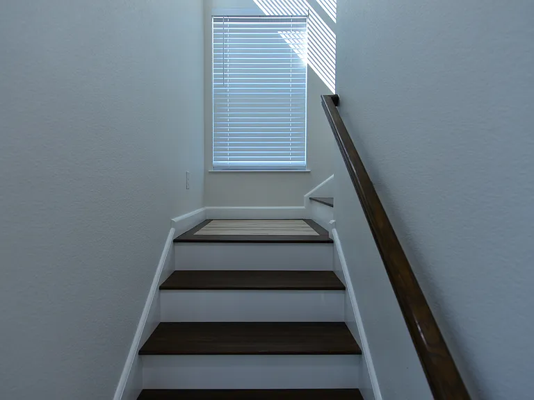 2337 Murphy Ct — Photo 24