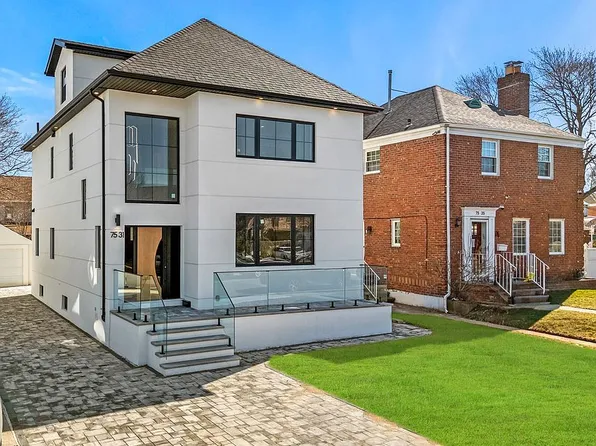 75-31 175th St, Fresh Meadows, NY 11366