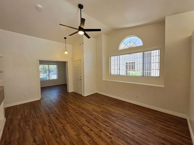 1641 Eagle Peak Way — Photo 6
