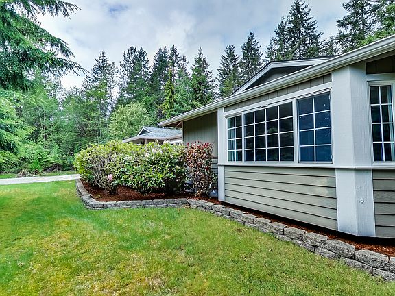 3rd image of 7319 Ebbert Dr Se