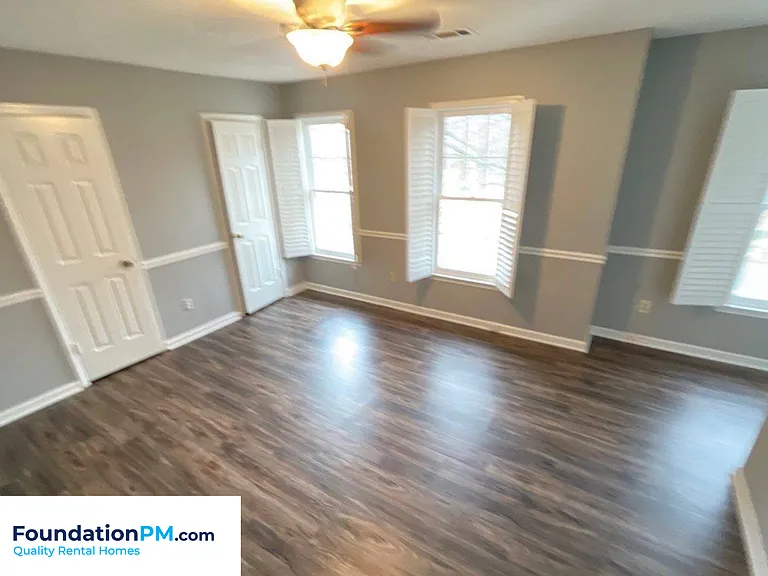 8215 Timber Creek Dr — Photo 9