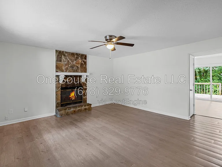 2961 Lakemont Dr SW — Photo 8