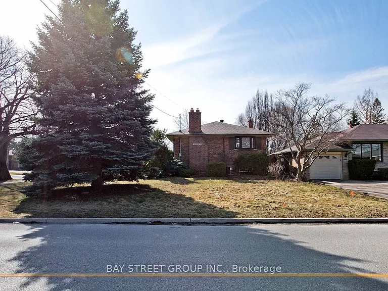 67 Elvaston Dr — Photo 24