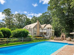 652 Noyac Path, Water Mill, NY 11976