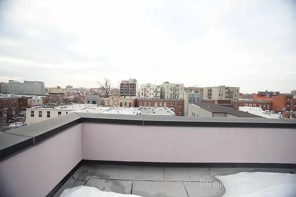 Rented by Norman Raindel, LREB | media 32