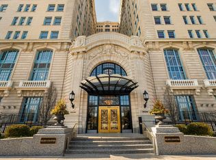 The Belden Stratford, Chicago, IL 60614